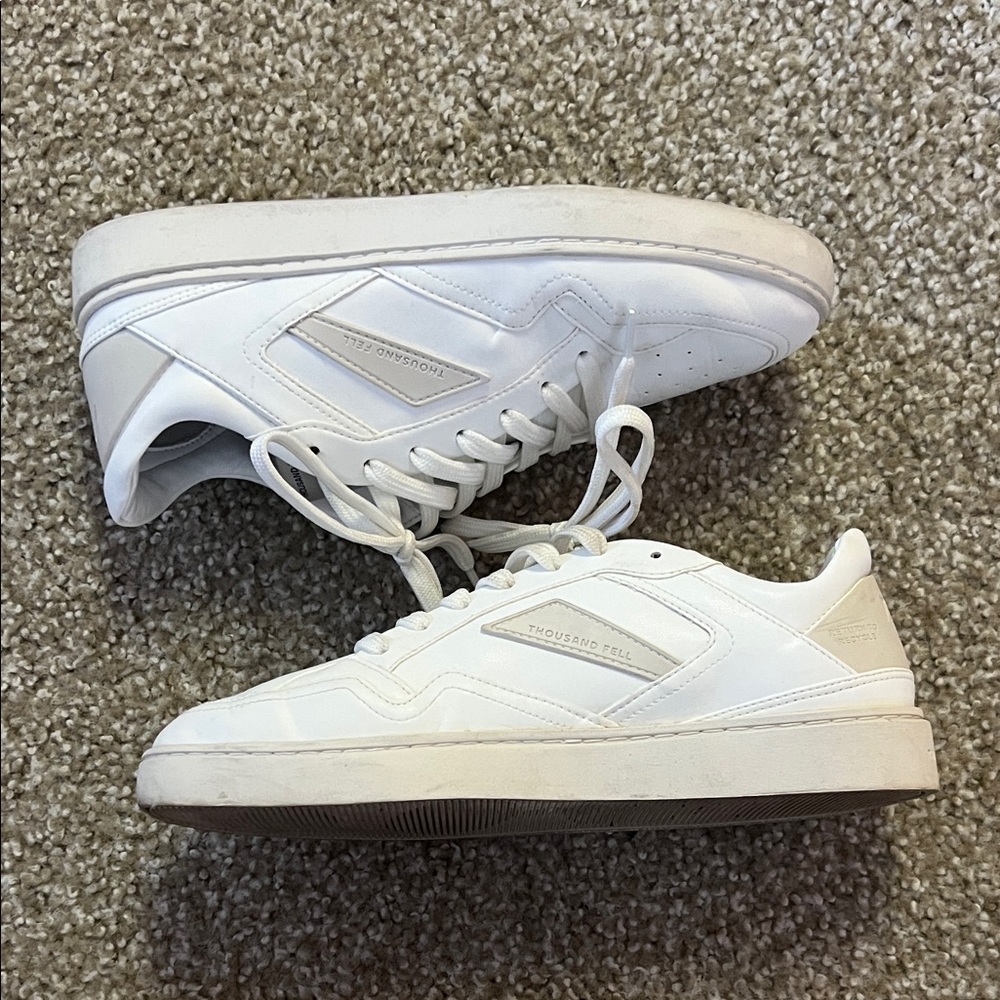 Women’s Thousand Fell White Sneakers